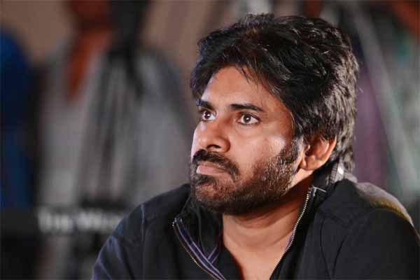 pawan kalyan,sardhar gabbar singh,mythri movie makers,veeram movie remake  పవన్‌ తదుపరి చిత్రంపై క్లారిటీలేదు..! 